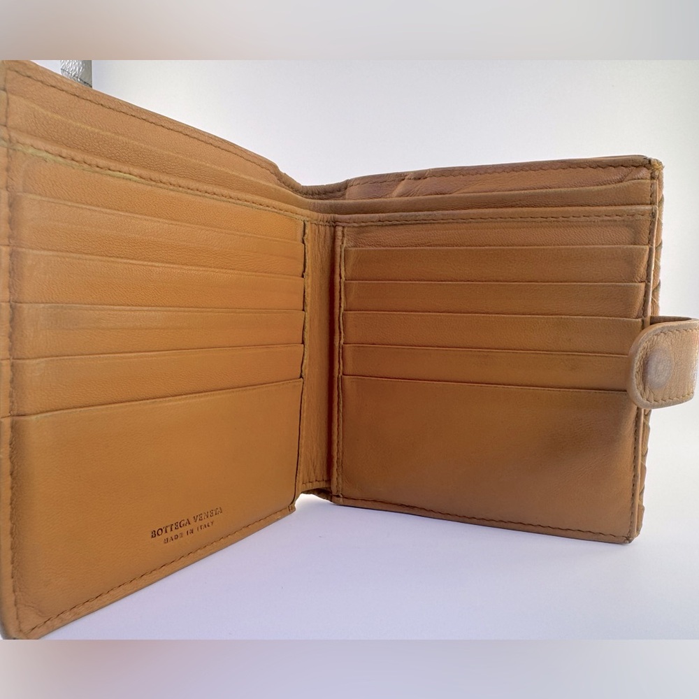 Bottega Veneta Intrecciato Bifold Wallet Cognac Leather 2011 Rare Colorway AUTH - Picture 11 of 16